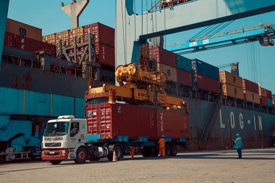  Log-In Logística Intermodal lança plataforma digital para gestão da operação logística