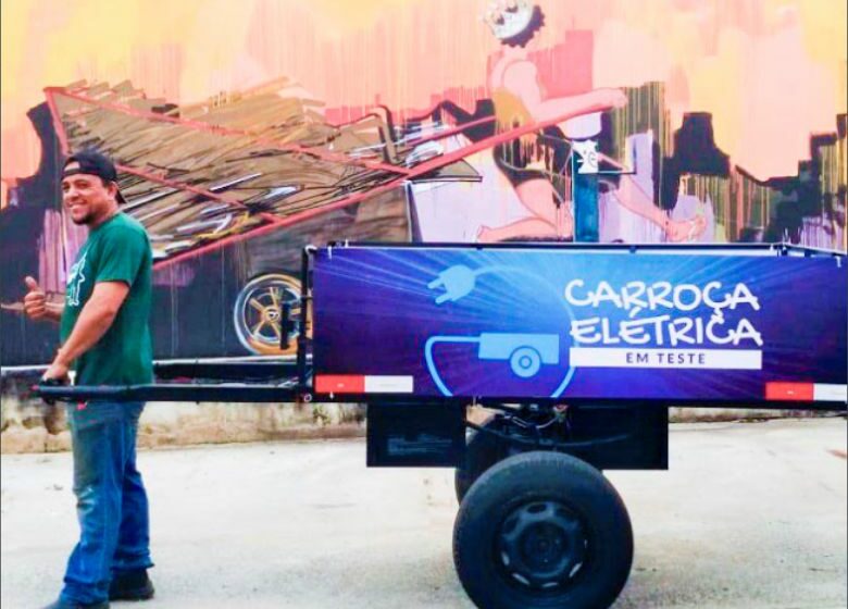  ONG cria carroças elétricas e de bambu visando os catadores