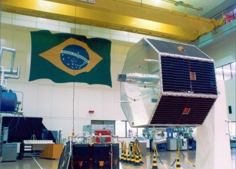  Há 30 anos em órbita, satélite brasileiro em operação bate recorde mundial