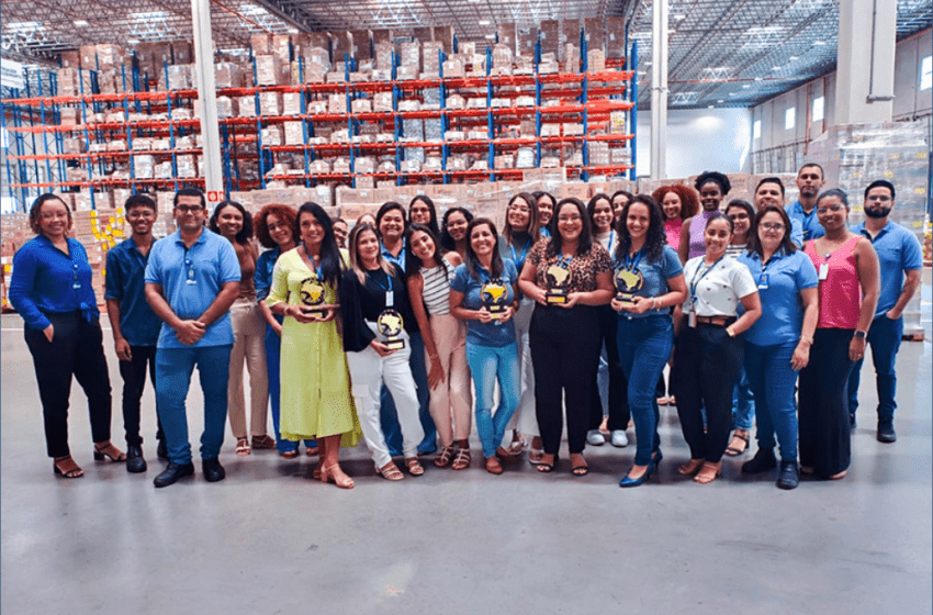 Ativa Logística recebe cinco prêmios da FQM Farmoquímica